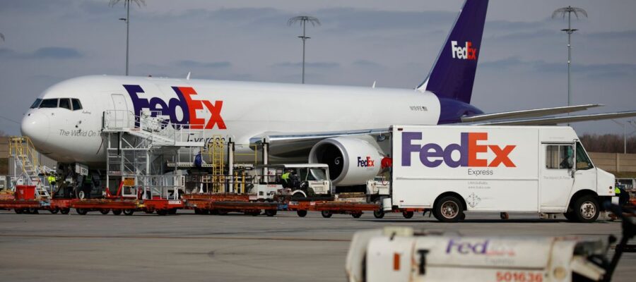 FedEx raises shipping rates by 6.9% !!